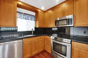 818 SE 4th St, Fort Lauderdale, FL 33301 - Photo 7