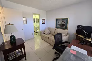10442 Sunrise Lakes Blvd, Sunrise, FL 33322 - Photo 13