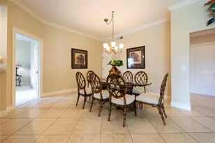 16135 Emerald Estates Dr, Weston, FL 33331 - Photo 11