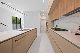 1404 NE 5th St, Fort Lauderdale, FL 33301 - Photo 9