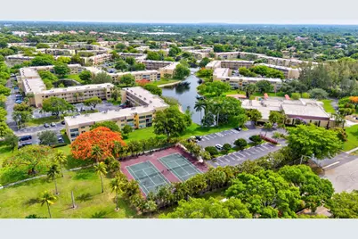 5860 NW 64th Avenue #201, Tamarac, FL 33319 - Photo 31