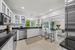 1719 Poinsettia Dr, Fort Lauderdale, FL 33305 - Photo 5