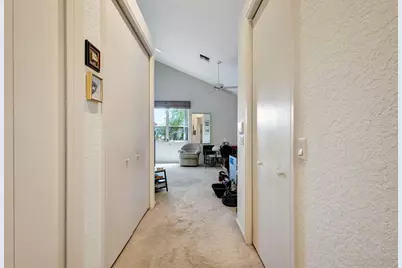 11917 Fountainside Circle, Boynton Beach, FL 33437 - Photo 21