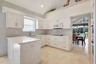 11917 Fountainside Cir, Boynton Beach, FL 33437 - Photo 25