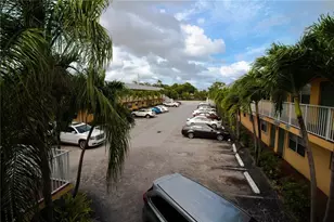 4061 N Dixie Hwy, Oakland Park, FL 33334 - Photo 5