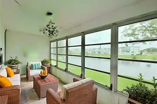 2029 Cambridge B, Deerfield Beach, FL 33442 - Photo 9