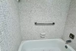 2029 Cambridge B, Deerfield Beach, FL 33442 - Photo 21