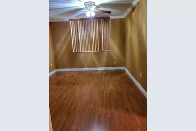 780 NE 199th Street #E 101, Miami, FL 33179 - Photo 17