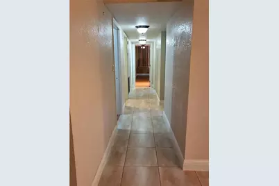 780 NE 199th Street #E 101, Miami, FL 33179 - Photo 25