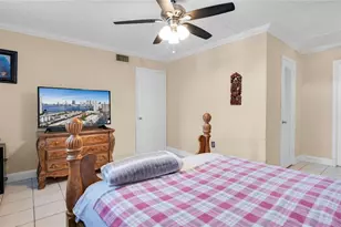 3725 NE 169th St, North Miami Beach, FL 33160 - Photo 9