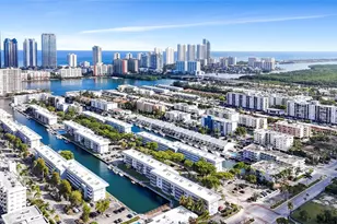 3725 NE 169th St, North Miami Beach, FL 33160 - Photo 19