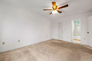 8260 SW 24th St, North Lauderdale, FL 33068 - Photo 15