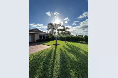 2232 SE Longhorn Avenue, Port Saint Lucie, FL 34952 - Photo 1