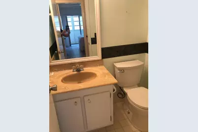 151 SW 135th Terrace #203T, Hollywood, FL 33027 - Photo 9