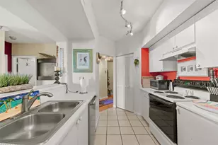 3020 NE 32nd Ave, Fort Lauderdale, FL 33308 - Photo 13