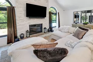 8250 NW 49th Manor, Coral Springs, FL 33067 - Photo 9