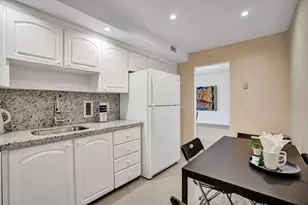 4001 S Ocean Dr, Hollywood, FL 33019 - Photo 9