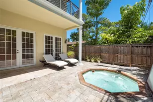 1400 NE 24th St, Wilton Manors, FL - Photo 3