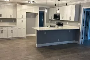 401 SW 73rd Ave, North Lauderdale, FL 33068 - Photo 3