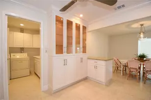 1911 NE 41st St, Oakland Park, FL 33308 - Photo 17