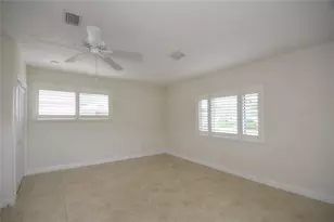 1911 NE 41st St, Oakland Park, FL 33308 - Photo 39