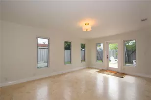 1911 NE 41st St, Oakland Park, FL 33308 - Photo 19