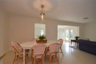 1911 NE 41st St, Oakland Park, FL 33308 - Photo 13