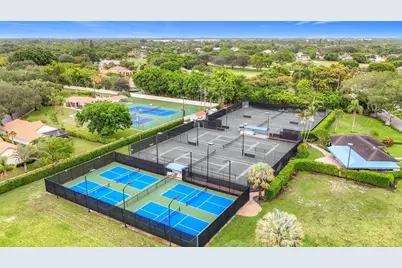 5100 Pineview Circle, Delray Beach, FL 33445 - Photo 63