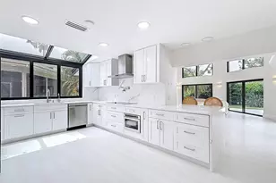 5100 Pineview Cir, Delray Beach, FL 33445 - Photo 15