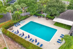 5100 Pineview Cir, Delray Beach, FL 33445 - Photo 65