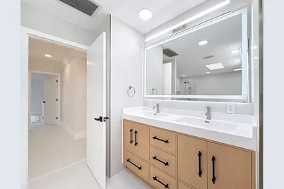 5100 Pineview Circle, Delray Beach, FL 33445 - Photo 43