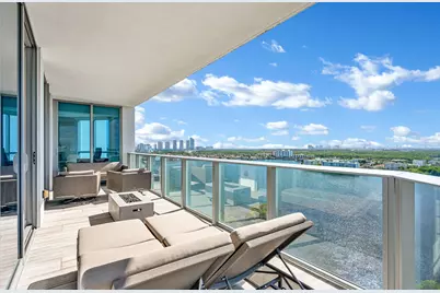 17111 Biscayne Boulevard #1702, North Miami Beach, FL 33160 - Photo 3