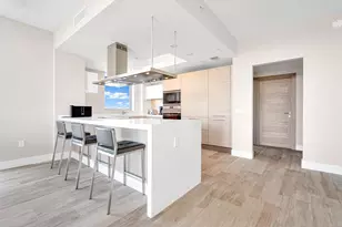 17111 Biscayne Blvd, North Miami Beach, FL 33160 - Photo 9