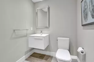 17111 Biscayne Blvd, North Miami Beach, FL 33160 - Photo 21