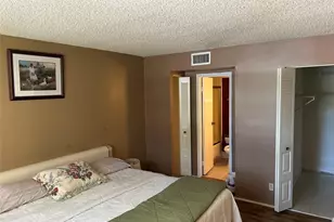 2601 NW 48th Terrace, Lauderdale Lakes, FL 33313 - Photo 9