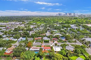 810 SW 26th Ct, Fort Lauderdale, FL 33315 - Photo 35