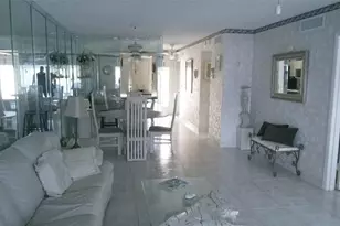 460 Paradise Isle Blvd, Hallandale Beach, FL 33009 - Photo 5