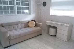 460 Paradise Isle Blvd, Hallandale Beach, FL 33009 - Photo 17