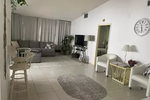 5675 Northpointe Ln, Boynton Beach, FL 33437 - Photo 5