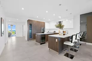 321 N Birch Rd Unit, Fort Lauderdale, FL 33304 - Photo 7