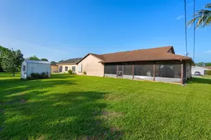 886 S E O'Donnell Ln, Port Saint Lucie, FL 34983 - Photo 49