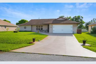 886 SE Odonnell Lane, Port Saint Lucie, FL 34983 - Photo 3