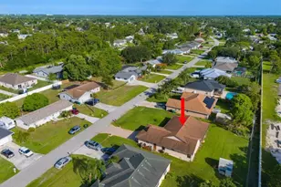 886 S E O'Donnell Ln, Port Saint Lucie, FL 34983 - Photo 47