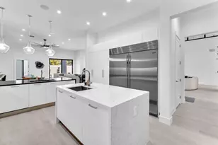 5827 Brookfield Cir, Hollywood, FL 33312 - Photo 7