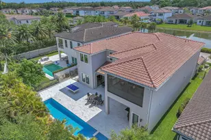 5827 Brookfield Cir, Hollywood, FL 33312 - Photo 3