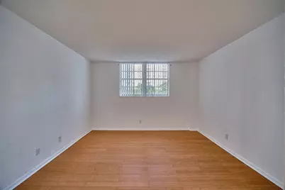 19390 Collins Avenue #212, Sunny Isles Beach, FL 33160 - Photo 7