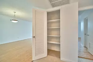 19390 Collins Ave Unit, Sunny Isles Beach, FL 33160 - Photo 9