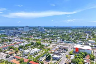 2135 Washington St, Hollywood, FL 33020 - Photo 31