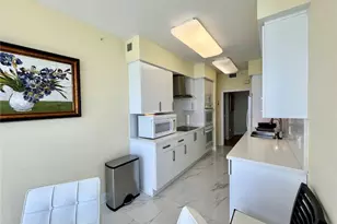 6001 N Ocean Dr, Hollywood, FL 33019 - Photo 19