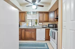 7460 NW 18th St, Margate, FL 33063 - Photo 3